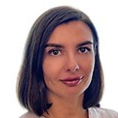 Ненахова Регина Ренатовна, стоматолог-терапевт