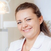 Попова Ксения Сергеевна, стоматолог-терапевт
