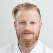 Вуйлов Максим Владимирович, пластический хирург