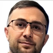 Магомедов Расул Гасанович, врач УЗД