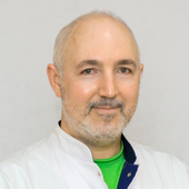 Гаваза Владислав Альбертович, стоматолог-терапевт