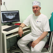 Хайрутдинов Рустэм Раисович, стоматолог-терапевт