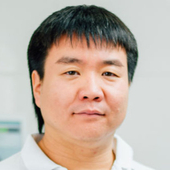 Петров Наран Андреевич, стоматолог-терапевт