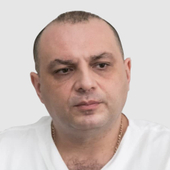 Саакян Роман Альбертович, онколог