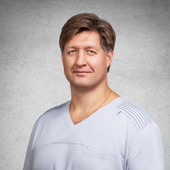 Киселев Юрий Владимирович, стоматолог-терапевт