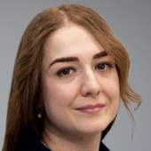 Курбанова Алина Мехдиевна, стоматолог-терапевт