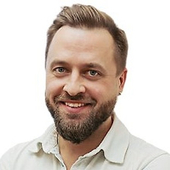 Бисеров Александр Александрович, стоматолог-ортопед