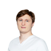 Красных Клим Александрович, стоматолог-хирург