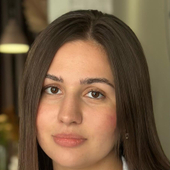 Кабацкая Екатерина Николаевна, стоматолог-терапевт