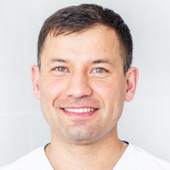 Кривецкий Николай Юрьевич, стоматолог-терапевт