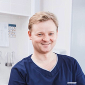 Черний Антон Викторович, стоматолог-терапевт
