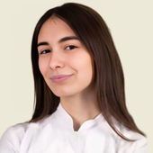 Гаджиисаева Зумруд Юсуповна, врач ЛФК