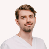 Какора Никита Игоревич, стоматолог-терапевт