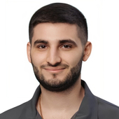 Газарян Даниель Арменович, стоматолог-терапевт