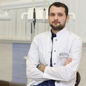 Титов Максим Сергеевич, стоматолог-ортопед