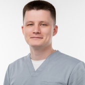 Кашанов Тимур Ранифович, стоматолог-хирург