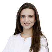 Шмелёва Анна Вадимовна, стоматолог-хирург