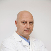 Закарян Артур Владимирович, стоматолог-хирург