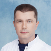 Щёкотов Евгений Валерьевич, офтальмолог-хирург