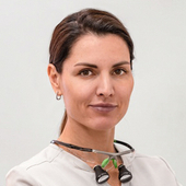 Николаева Анастасия Геннадьевна, стоматолог-ортопед