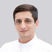 Ильканаев Роман Захарович, стоматолог-терапевт