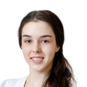 Кошкина Евгения Дмитриевна, стоматолог-терапевт