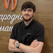 Хамурзаев Имам Билялович, стоматолог-терапевт
