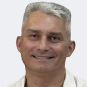 Юрченков Юрий Александрович, массажист