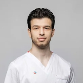 Шихаминов Шамил Ниматуллаевич, стоматолог-хирург