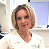 Монова Элла Юрьевна, стоматолог-терапевт