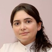 Давиташвили Лусине Сергеевна, стоматолог-терапевт