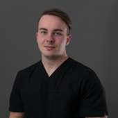 Кротько Артем Дмитриевич, стоматолог-терапевт