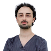 Хачбулагян Юрий Артурович, стоматолог-ортопед