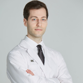 Оганов Владислав Виленович, психотерапевт