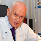 Павлюченко Леонид Леонидович, пластический хирург