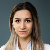 Цатурян Анаит Ашотовна, стоматолог-терапевт