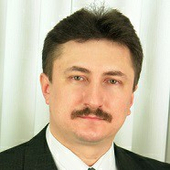 Утюж Анатолий Сергеевич, стоматолог-терапевт