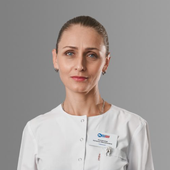 Низовцева Наталья Михайловна, стоматолог-терапевт