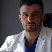 Акопян Давид Айкович, хирург