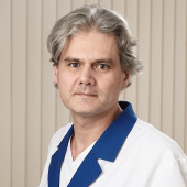 Архипов Денис Михайлович, пластический хирург