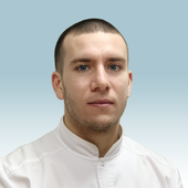 Алимов Артемий Андреевич, врач-косметолог