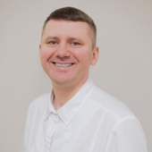 Стрекаловский Евгений Витальевич, стоматолог-хирург