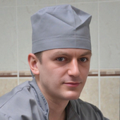 Смирнов Сергей Сергеевич, стоматолог-хирург