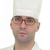 Рева Максим Анатольевич, травматолог