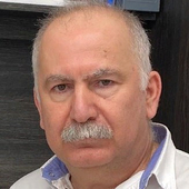 Атаян Карен Робертович, стоматолог-ортопед