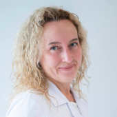 Черникова Елена Юрьевна, рефлексотерапевт