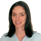 Каракозова Яна Игоревна, врач-косметолог