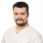 Куртышов Андрей Александрович, стоматолог-терапевт