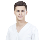 Жумагазиев Евгений Николаевич, врач УЗД