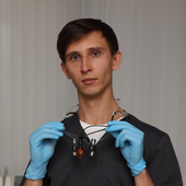 Мугдиев Артём Вадимович, стоматолог-терапевт